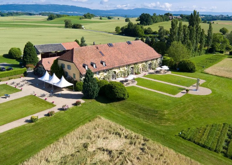 Château de Vullierens -Jardins des Iris, Vullierens, Switzerland, Switzerland